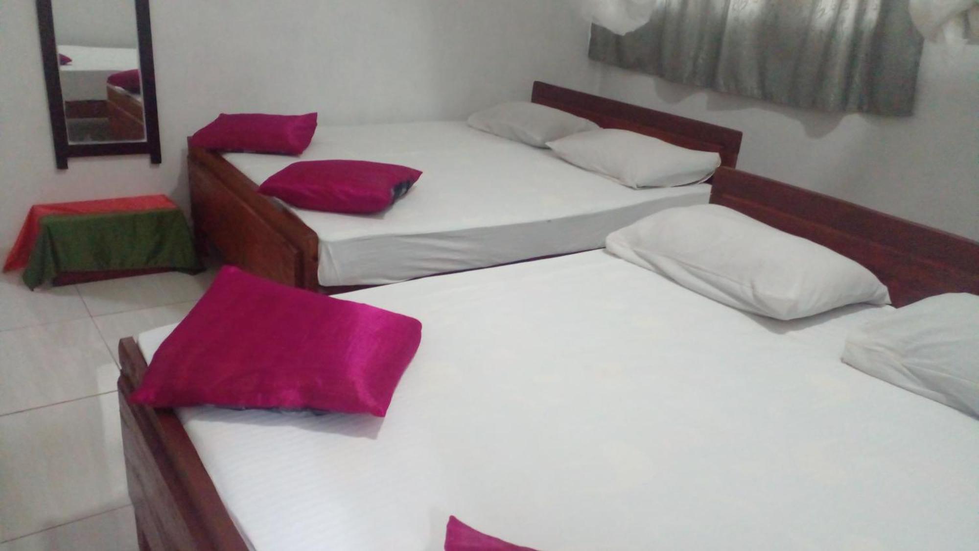 Star Home Stay Bentota Exterior photo